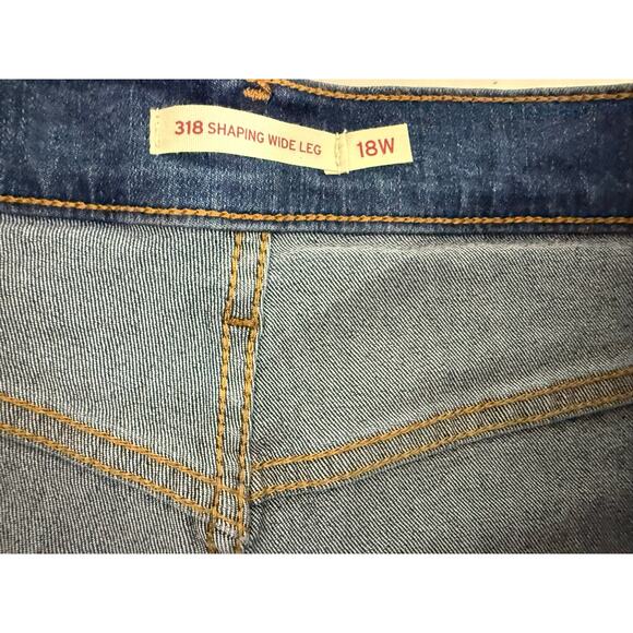 Levi’s 318 Shaping Wide Leg Jeans Women’s Plus Size 18W Blue Wash NWT - Picture 9 of 14